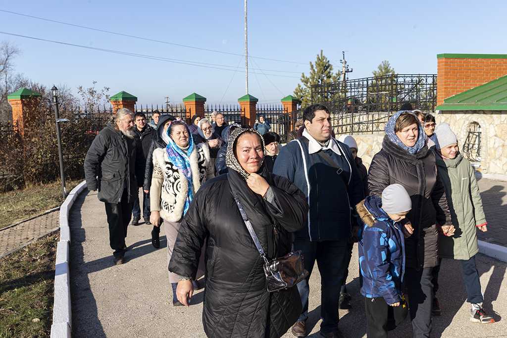 Крестный ход в престольный праздник